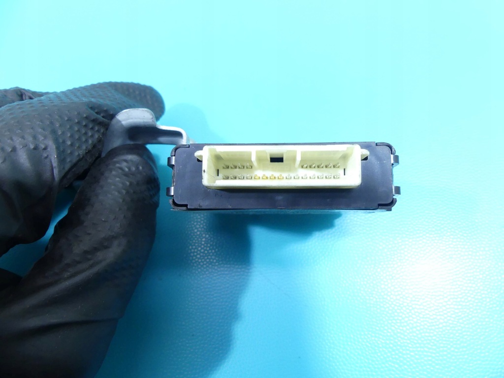 STEUERLICHTMODUL TOYOTA AURIS I 89960-12090 Product image