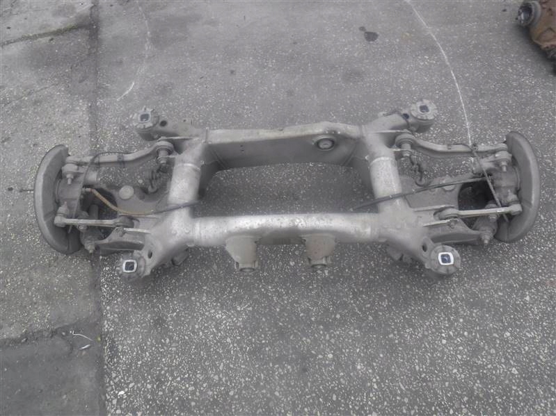 AUFHÄNGUNGSTRÄGER HECKBRETT BMW E60 2.5 B SET Product image