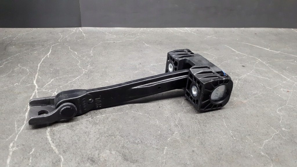 8U0837249c Türbegrenzer Audi Q3 Product image