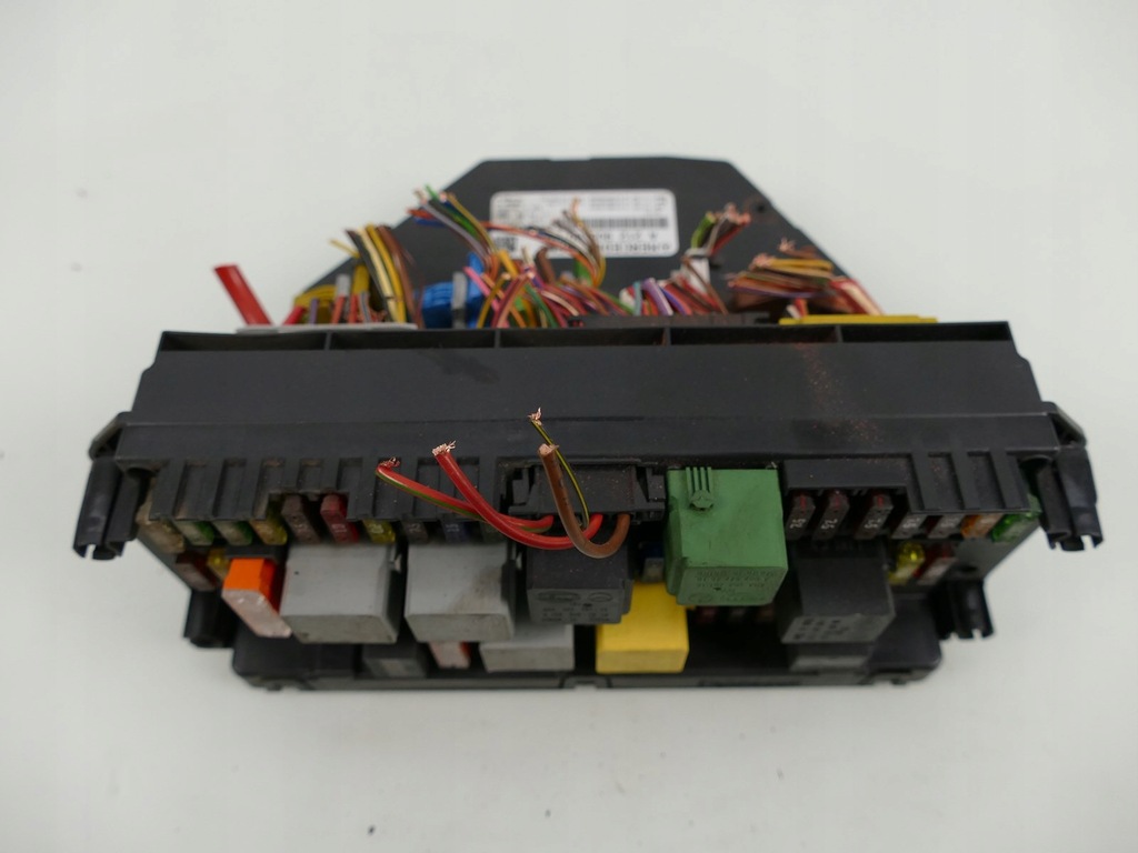 MERCEDES W212 2.2 CDI-MODUL SAM SICHERHEITSBOX. Product image