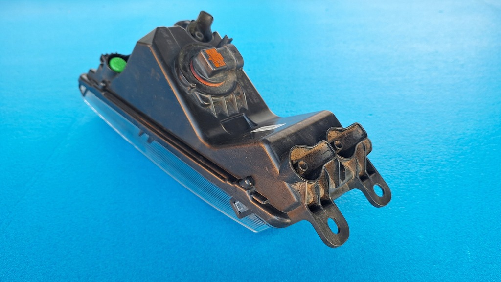 Volkswagen Tiguan 5NA Halogen nach vorne Product image