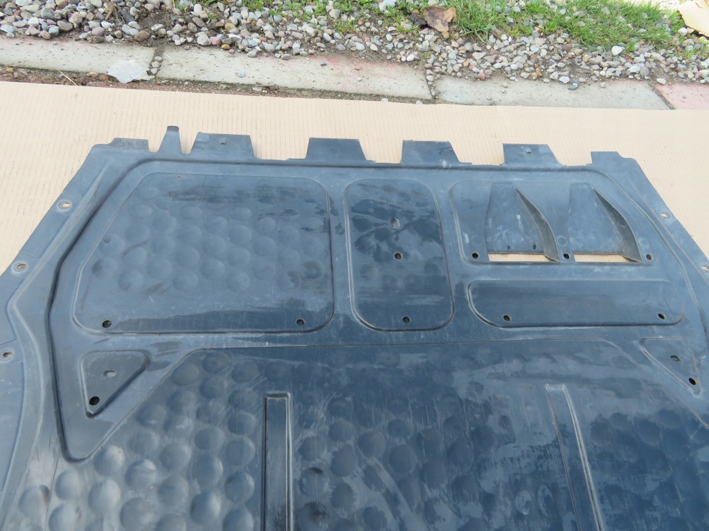 VW Caddy III 2K5 Lift English Board Front 15-20 2K5825453 Product image