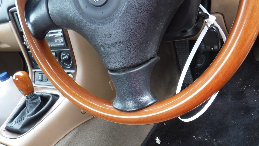 Holzlenkrad Nardi Torino Mazda MX-5 Knopf Product image