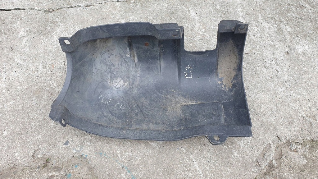 IVECO tägliche hintere Beule -Ecke nach hinten nach hinten Product image
