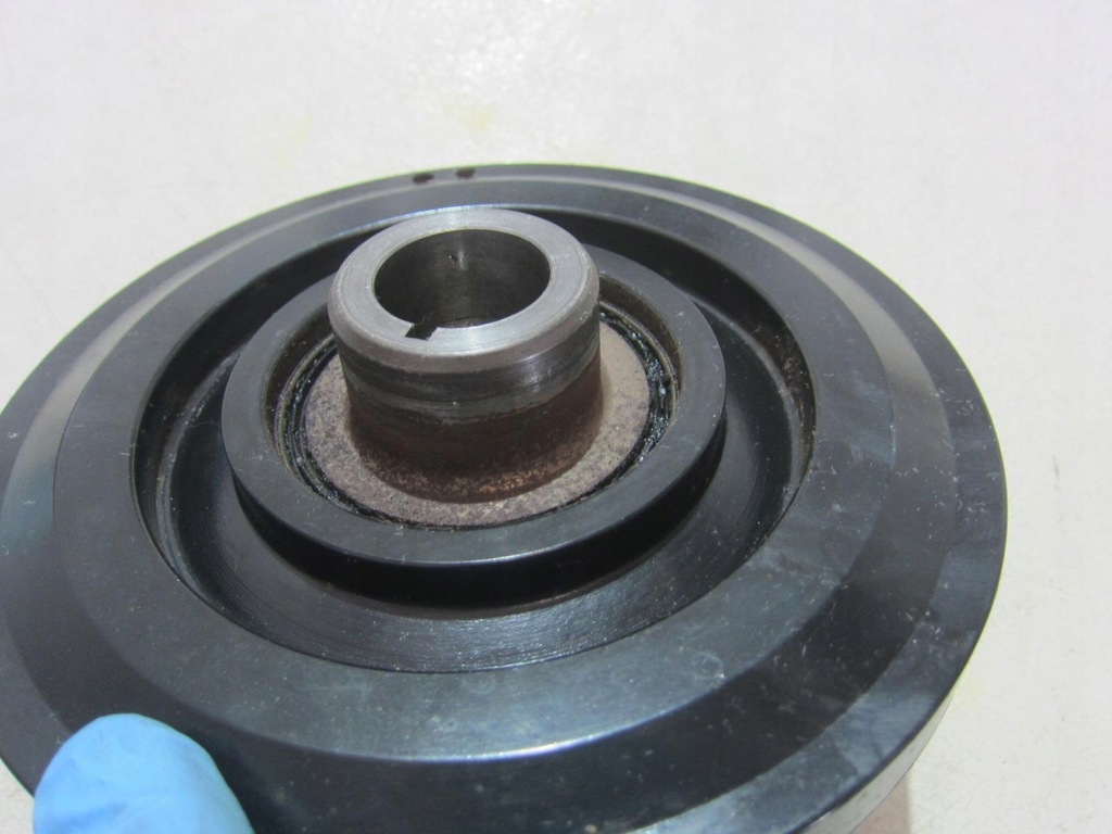 BMW F10 550 N63 F07 WELLENRIEMENSCHEIBE 11237570263 Product image