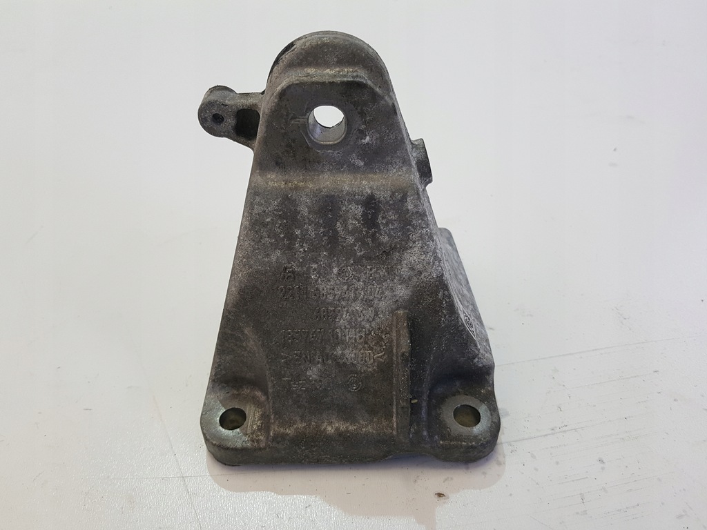 BMW F30 F31 F34 F36 320d Motorlager Product image