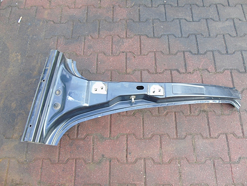 RECHTE MITTELSÄULE SANDERO UND STUFENKÖRPER Product image