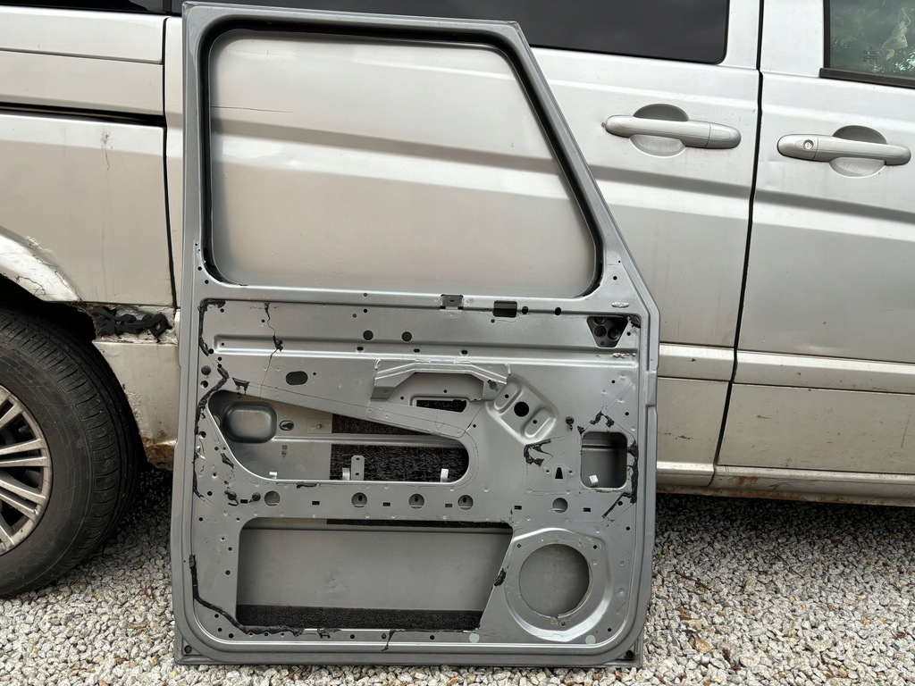 MERCEDES G-KLASSE 463 TÜR LINKS VORNE LINKS VORNE 4635847217 Product image