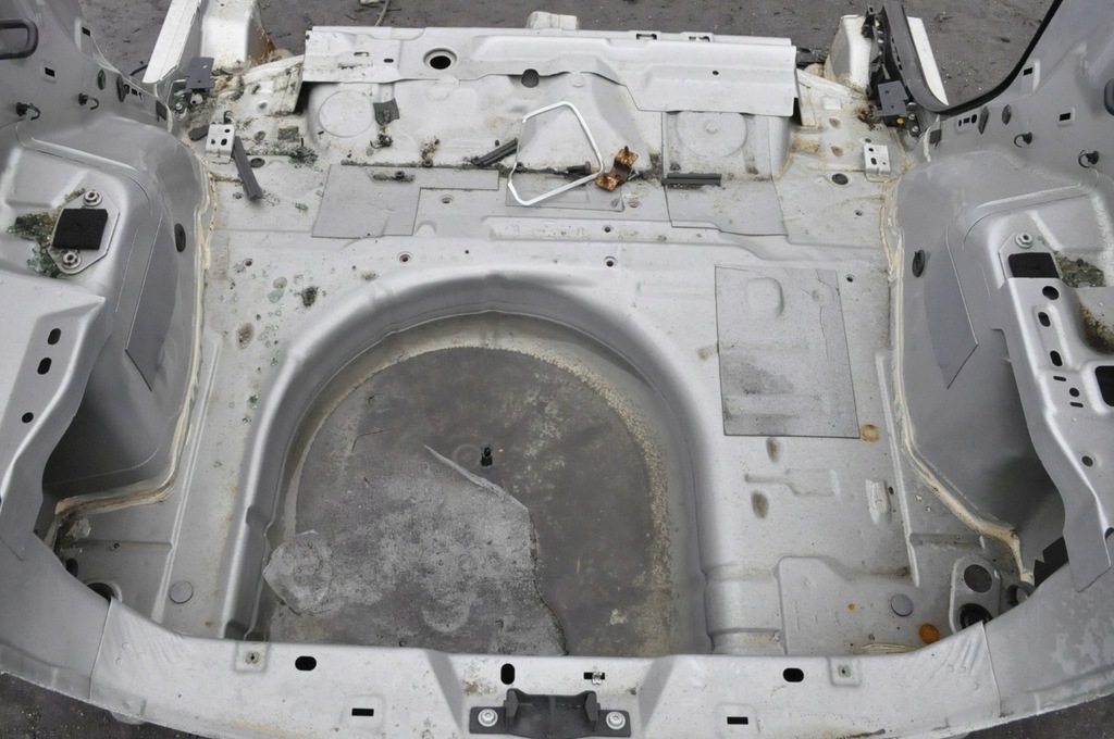 FORD B-MAX HINTERER RIEMEN HINTERER BADEKOTFLÜGEL LINKS RECHTS VIERTEL Product image