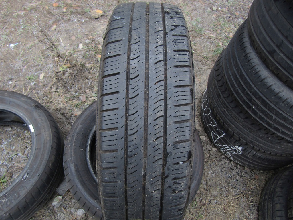 195/75R16C PIRELLI CARNIER ALLSEASON 110/108R 6,2 mm Product image