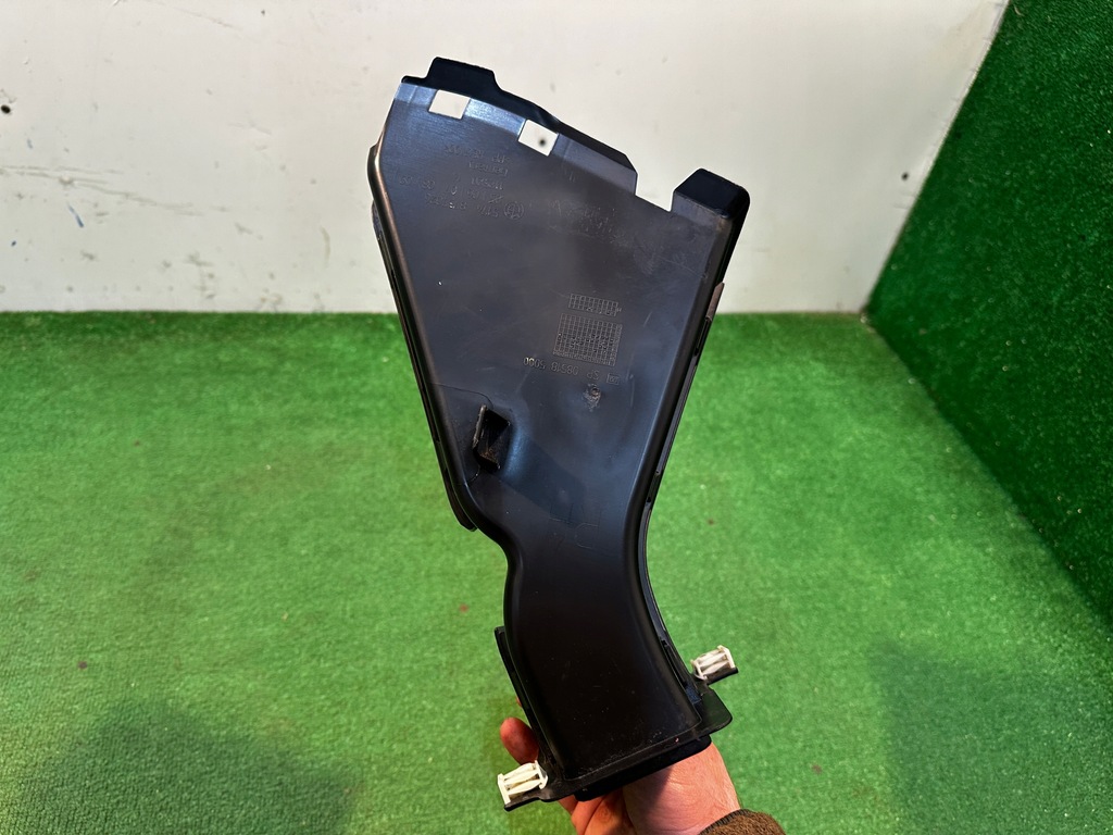 BMW IX I20 BREMSLUFTKANAL RECHTE SCHEIBENKÜHLEINLASS 8737026 Product image
