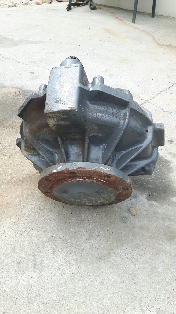 LINKER TRAINER MÄHDRESCHER FENDT 6335C 2015R Product image