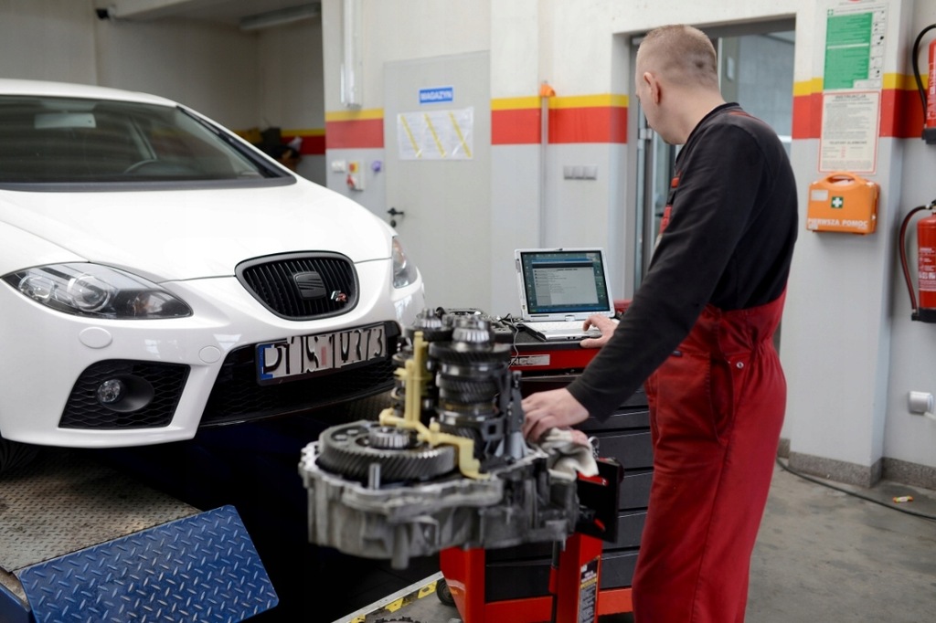DSG6 Mechatronik für Getriebe DQ250 02E 02E927770 AL Product image