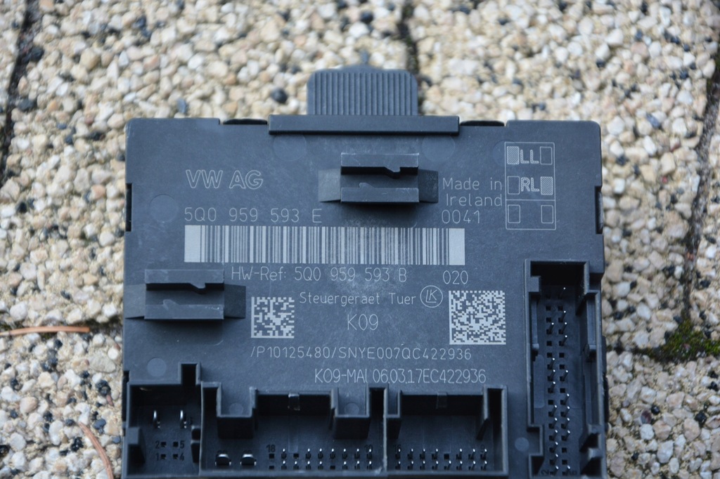 TÜRSTEUERGERÄT VW PASSAT B8 5Q0959593B Product image
