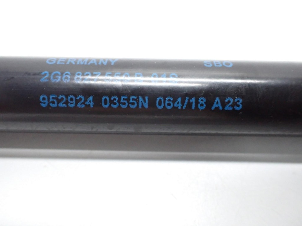 Teleskopantrieb für Kofferraum spät 2G6827550B VW POLO 2G VI 18R Product image