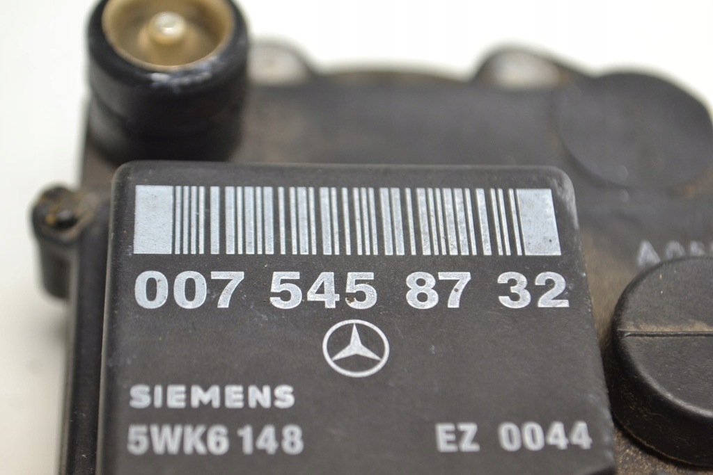 Mercedes R129 300 SL Zündmodul 0075458732 Product image