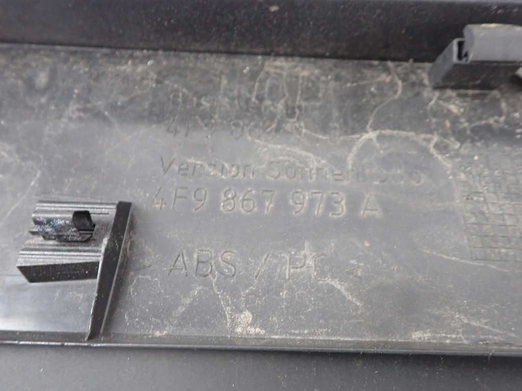 ABDECKUNG FENSTER STAMMDECKEL AUDI A6 C6 COMBI EUROPA 4F9867973A Product image