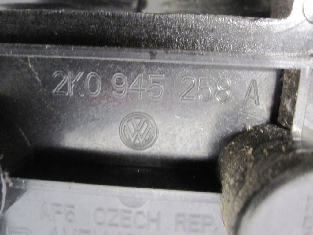 Volkswagen Caddy III 08R Lampe rechts Heck 2K0945258a Product image