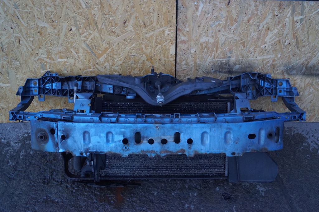 PAS PRZEDNI CHŁODNICE FORD FOCUS MK2 LIFT 1.8 B Product image