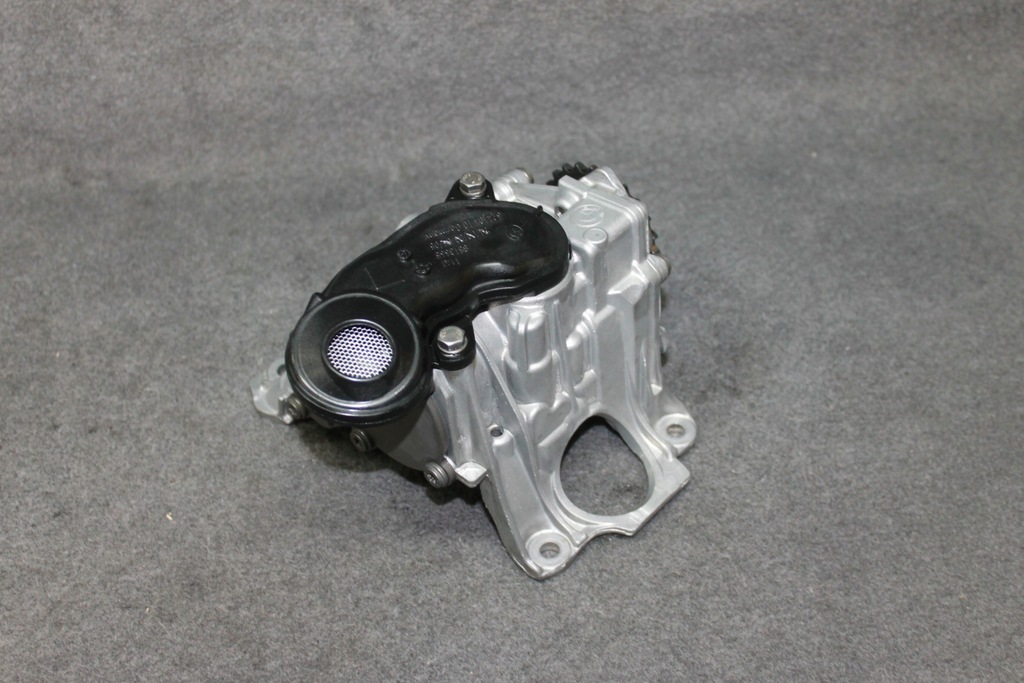 BMW MINI F56 F60 F40 F45 G30 G05 1.8D 2.0D 2.5D B47D20B B47C20B ÖLPUMPE Product image