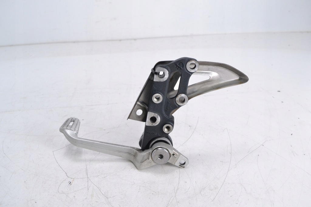 Vordere rechte Triumphgeschwindigkeit Triple 1050 11-16 einstellen Product image
