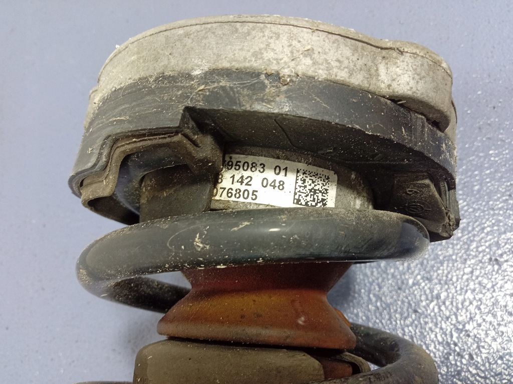 BMW 5 F10 3.0d 3.0i STOSSDÄMPFER VORNE LINKS XDRIVE 6789361 Product image