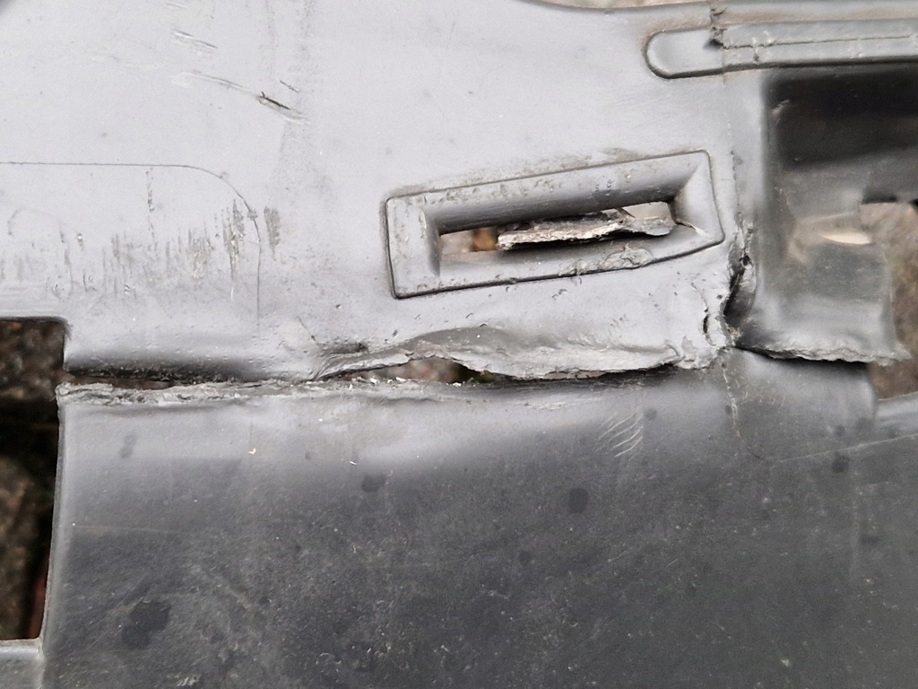 Opel Corsa D Vor dem Aufheben der vorderen Stoßfänger Dummy Chrom 13179940 06-2011 Product image