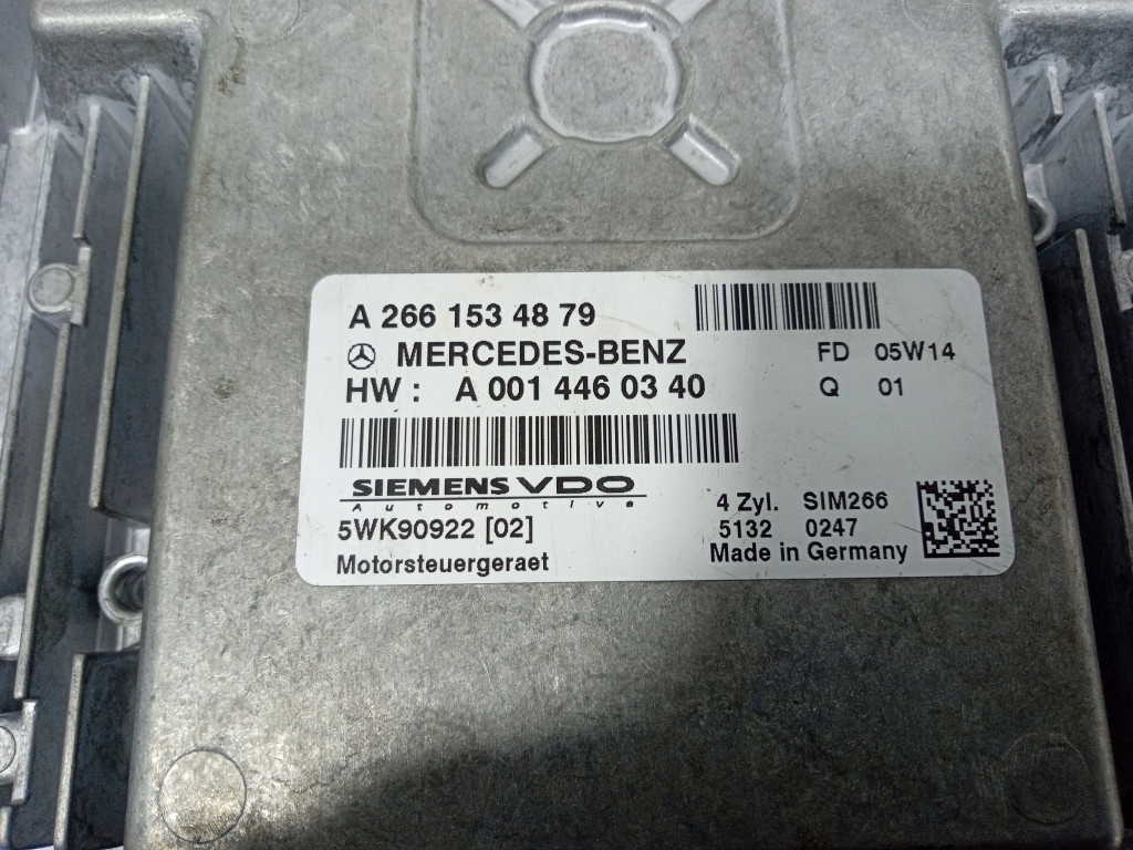 MERCEDES A-KLASSE W169 A150 MOTORSTEUERGERÄT A2661534879 Product image
