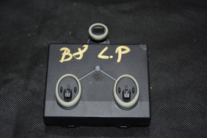 TÜRSTEUERGERÄT VW PASSAT B8 5Q0959593B Product image