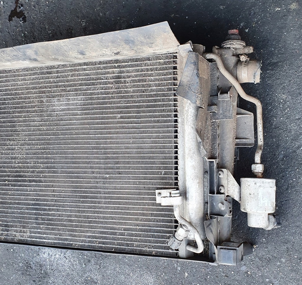 SATZ KÜHLERLÜFTER MERCEDES A140 1.4 Product image