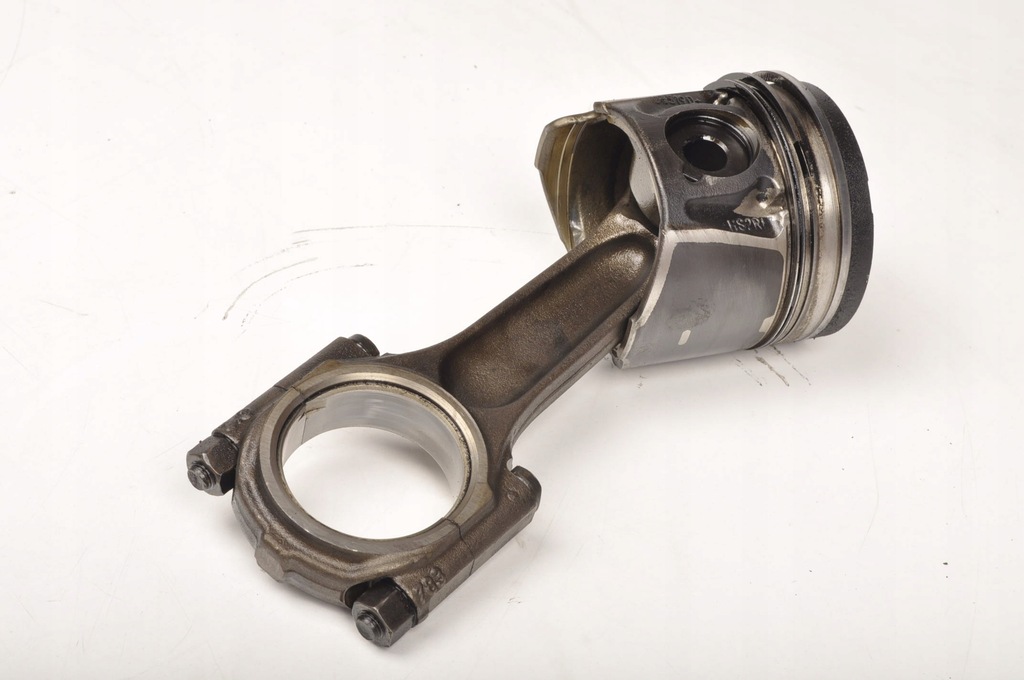 VOLVO S40 V50 2.0 D 136 PS KOLBEN MIT PLEUEL 085190 Product image