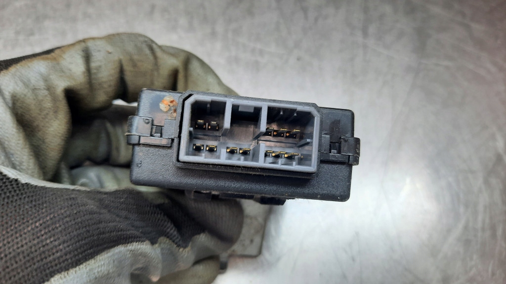 MAZDA 626 Wegfahrsperrenmodul LC62675G2 Product image