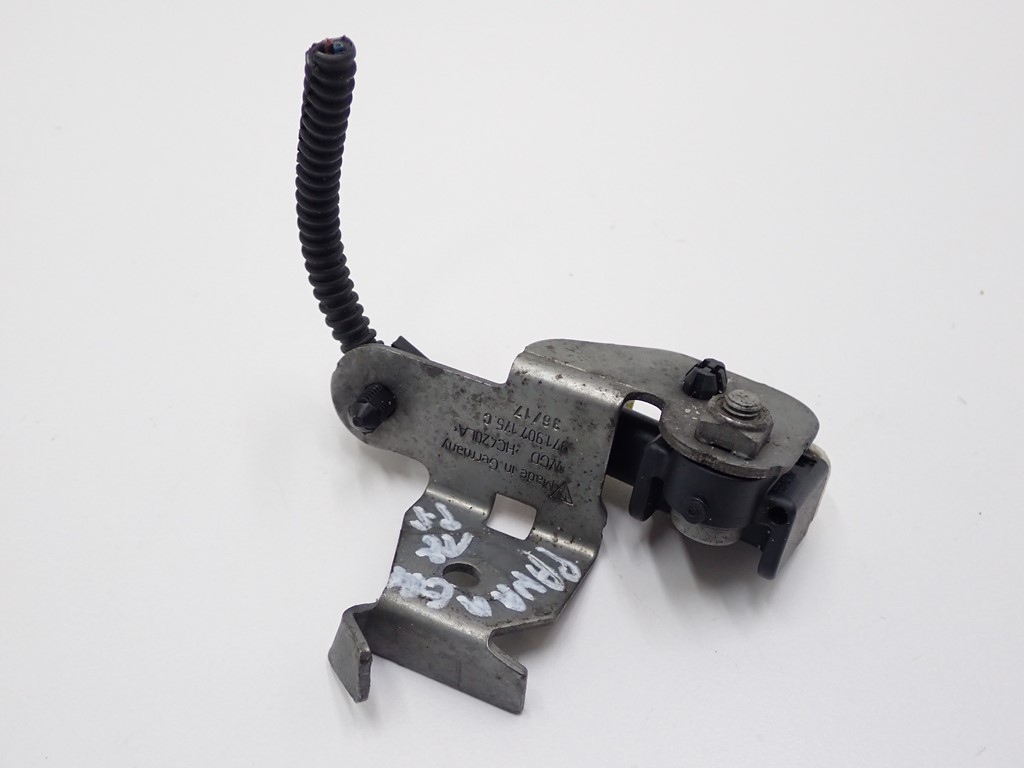 BESCHLEUNIGUNGSSENSOR PORSCHE PANAMERA II 971 18R Product image