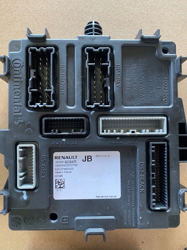 RENAULT CAPTUR II HYBRID-COMPUTER BCM 259154859R 284B29294R 237A00158R Product image