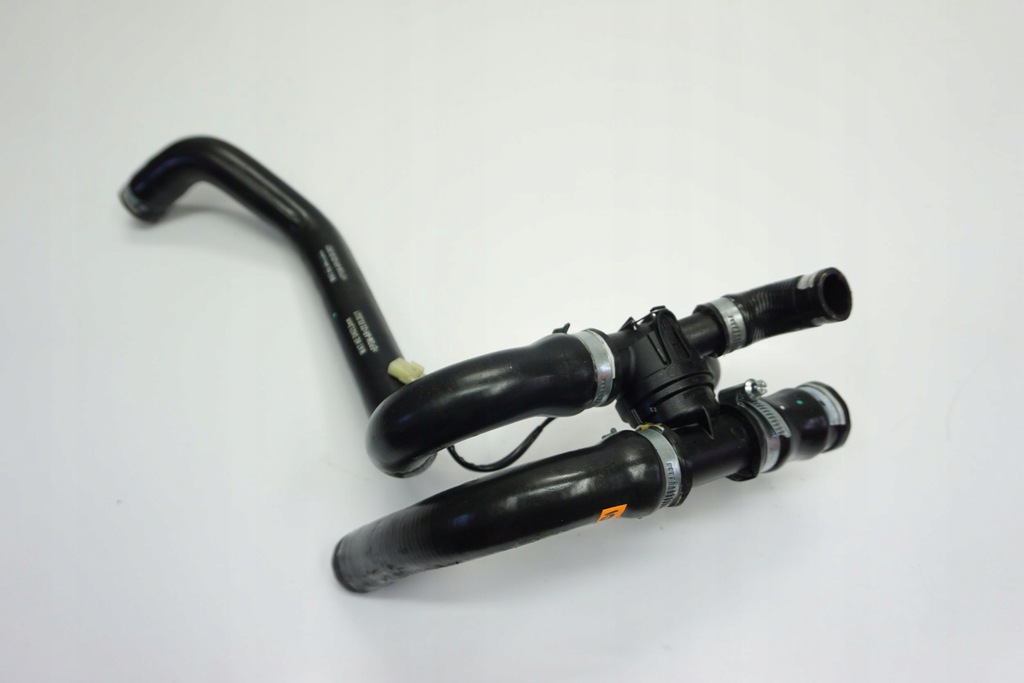 DUCATI MULTISTRADA V4 S 21 - THERMOSTAT + GEHÄUSE + WASSERROHRSCHLAUCH Product image