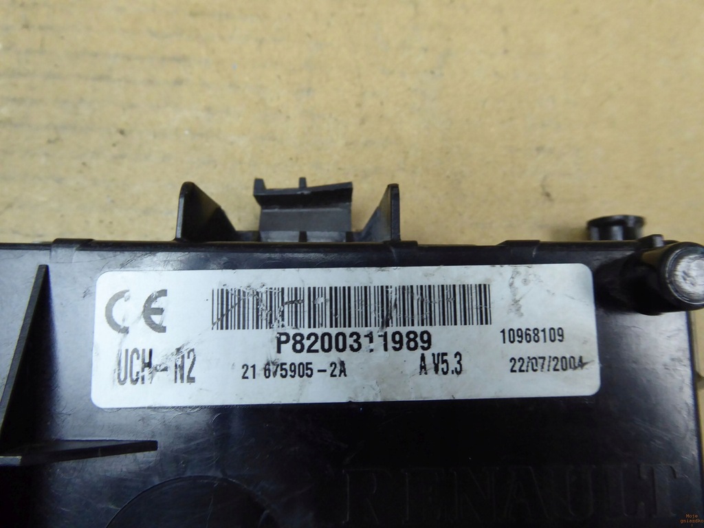 UCH RENAULT CLIO 2 II N2 8200311989 Product image