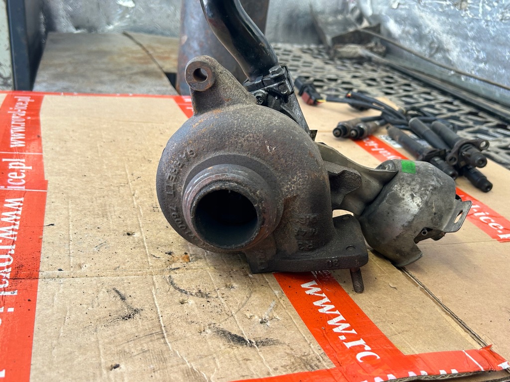 CITROEN C5 III 2.0 HDI TURBOLADER 9682778680 Product image
