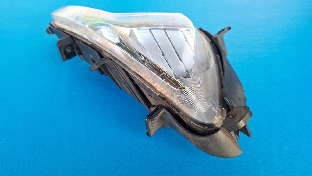Kia Sportage III Halogen vorne rechts Product image