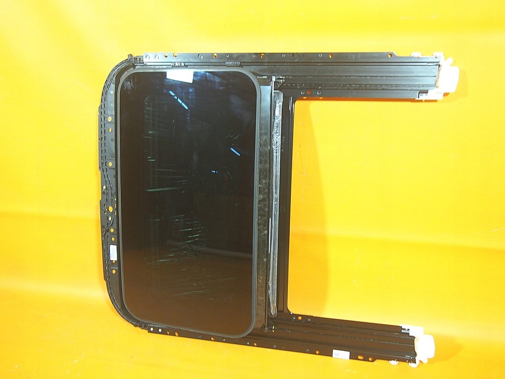 Audi A5 8T LIFT 50KM Schiebedach Rollladen 8t8877041e Product image