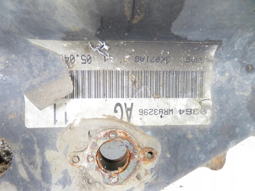 FORD FOCUS MK1 FRONTSCHLITTEN Product image