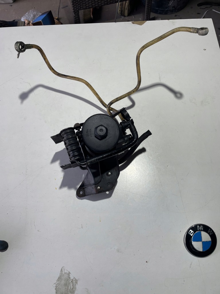 BMW E46 2.0 136KM KRAFTSTOFFKÜHLERFILTER 2247411 SEKUNDÄRPUMPE Product image