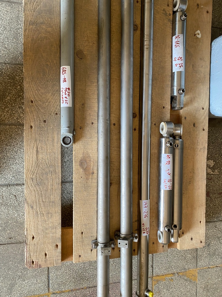 HYDRAULIKZYLINDER 68,5-118 Product image