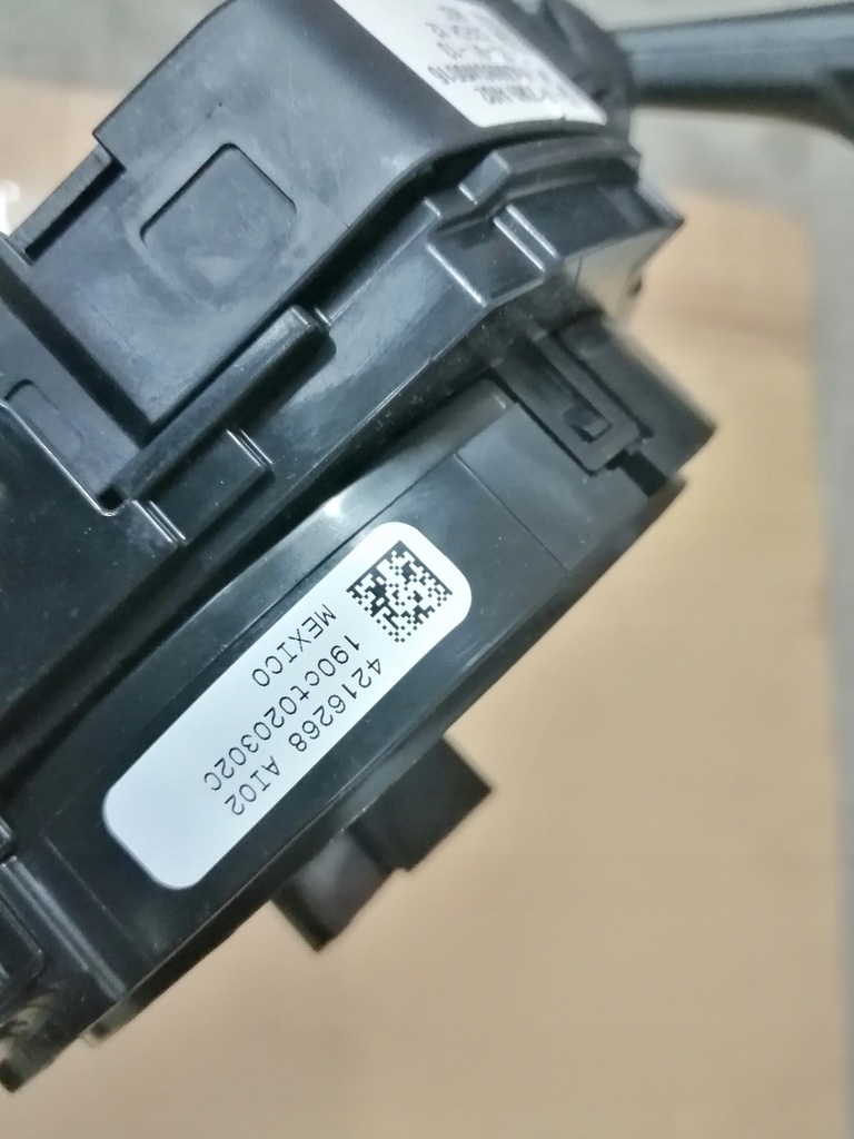 BMW 2 F46 Grand Tourer Lift Complex Switch Product image
