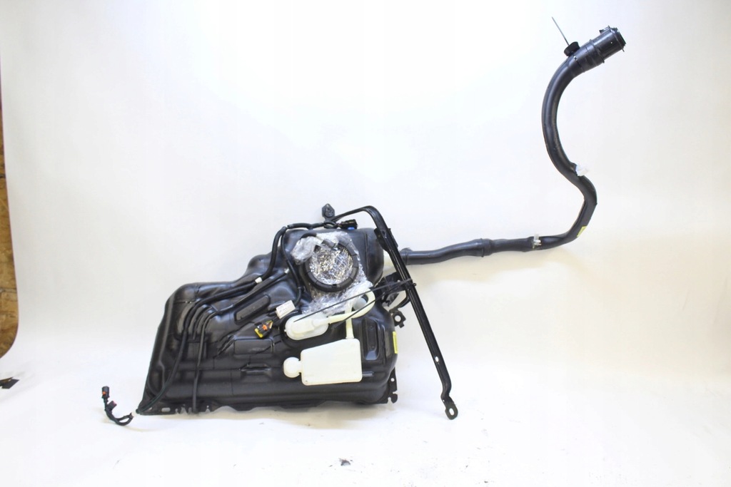 Opel Combo IV Kraftstofftank 9823351980 Product image