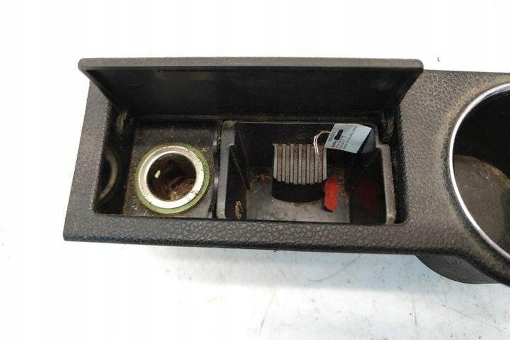 FORD MONDEO III (B5Y) ASCHTRAY 2S71F04788BA 2.2L Diesel 114KW 2004 Product image