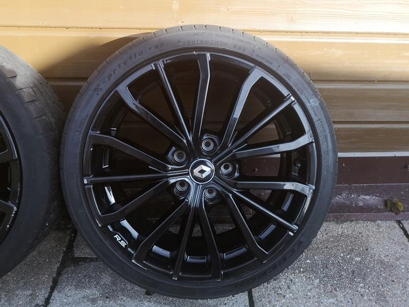 RÄDER ALUMINIUMFELGEN-SATZ 18" RENAULT CLIO IV MEGANE IV RS Product image