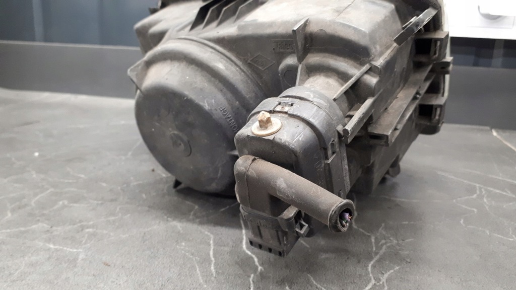 Renault Megane rechter Frontscheinwerfer Product image