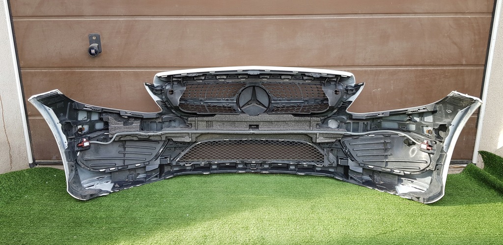 MERCEDES C-KLASSE 205 AMG COUPE 14- FRONTSTOßSTANGE Product image