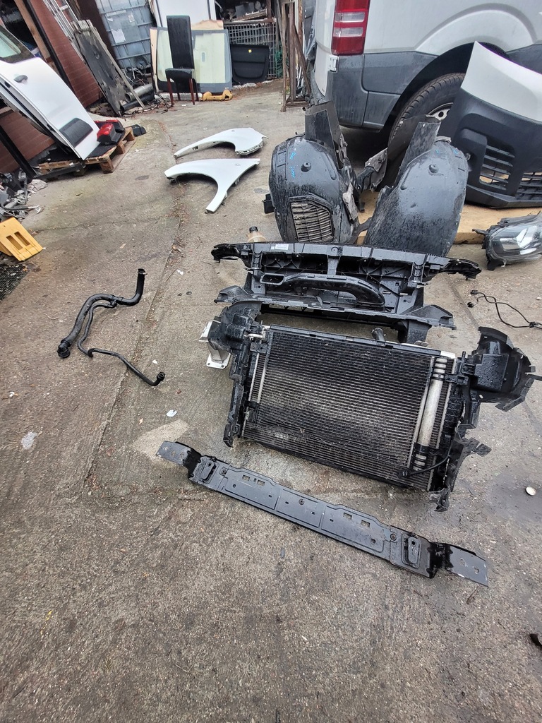 Komplette Front von Citroen Jumpy III EWP Product image