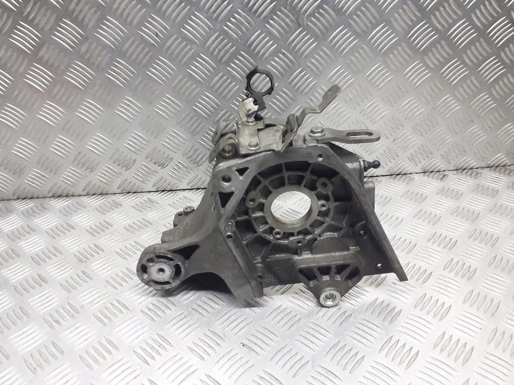 EINSPRITZPUMPENBEFESTIGUNG FIAT CROMA II 1.9 Product image